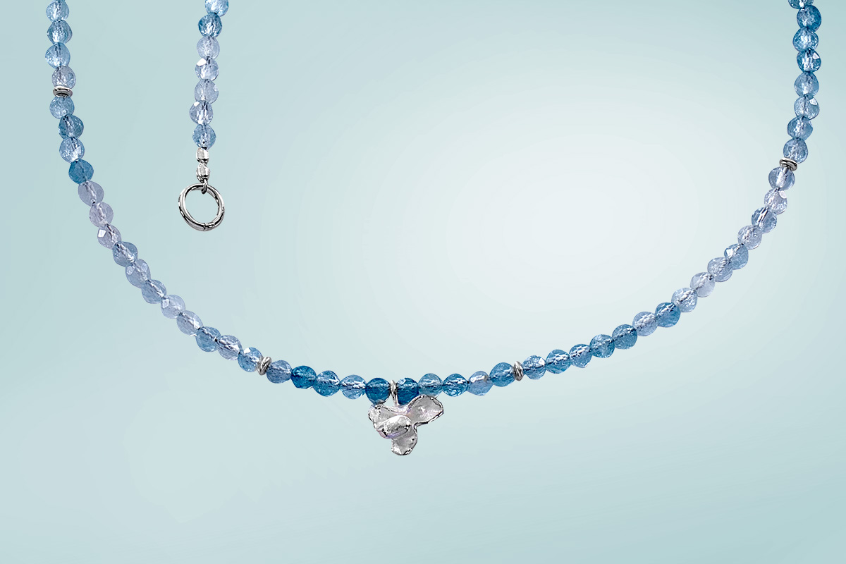 Flora Mare Blasentang Collier mit Aquamarin